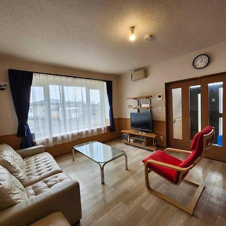 蒼い家温泉付貸別荘cozy Blue House Onsen Hot Spring 白老町 外观 照片