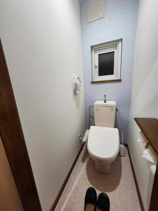 蒼い家温泉付貸別荘cozy Blue House Onsen Hot Spring 白老町 外观 照片